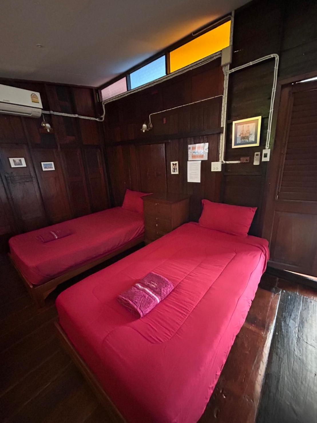 Baan Are Gong Riverside Homestay Phra Nakhon Si Ayutthaya Ngoại thất bức ảnh