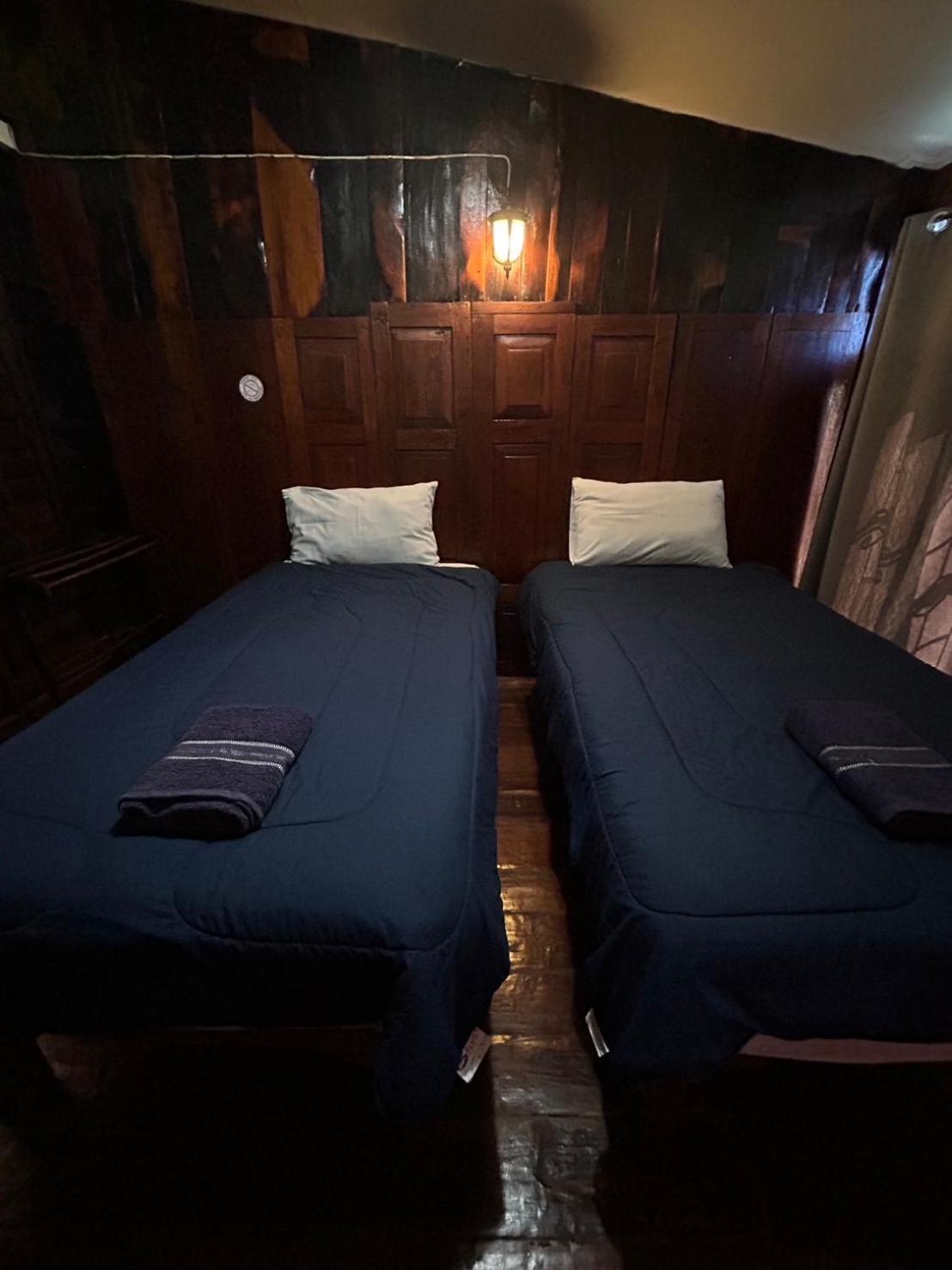 Baan Are Gong Riverside Homestay Phra Nakhon Si Ayutthaya Ngoại thất bức ảnh
