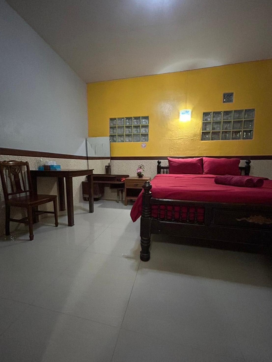 Baan Are Gong Riverside Homestay Phra Nakhon Si Ayutthaya Ngoại thất bức ảnh