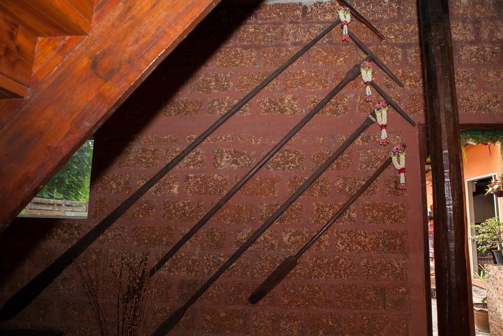 Baan Are Gong Riverside Homestay Phra Nakhon Si Ayutthaya Ngoại thất bức ảnh