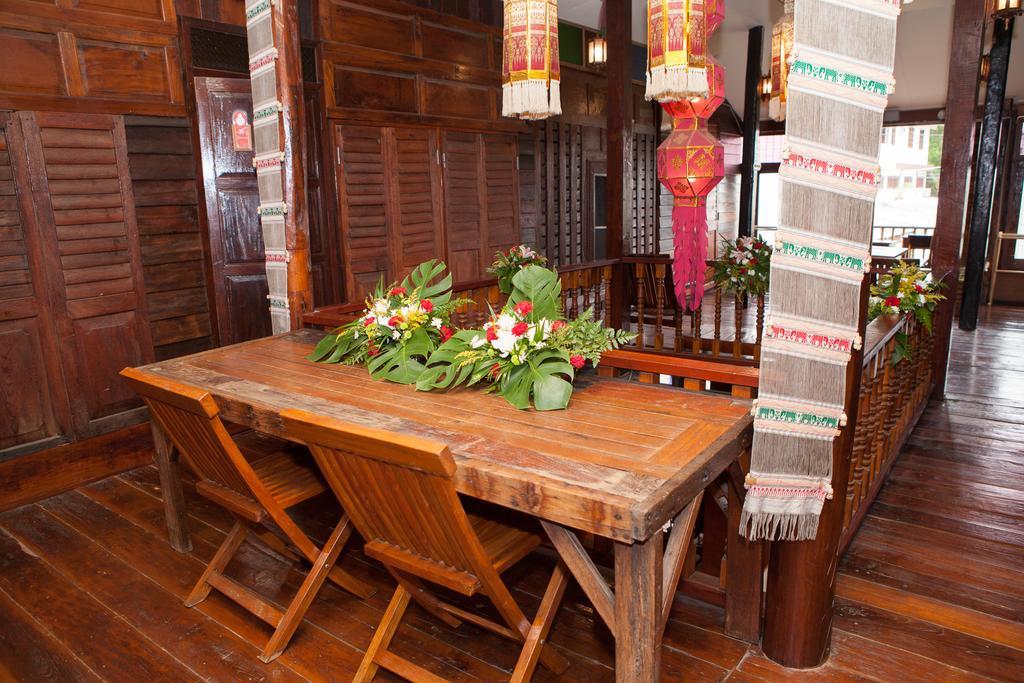 Baan Are Gong Riverside Homestay Phra Nakhon Si Ayutthaya Ngoại thất bức ảnh