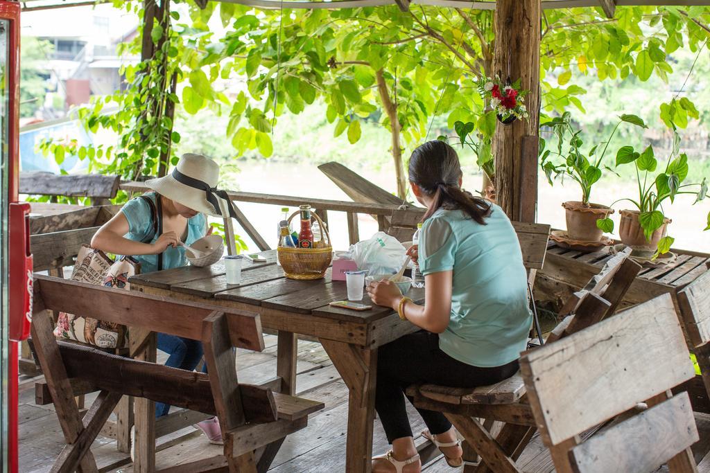 Baan Are Gong Riverside Homestay Phra Nakhon Si Ayutthaya Ngoại thất bức ảnh